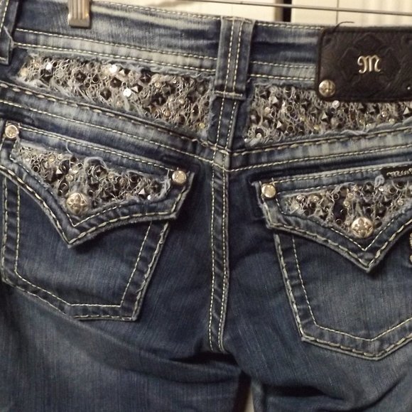Miss Me Pants - MISS ME JEANS, 28, BOOT CUT, 27" INSEAM, LOTS OF BLING